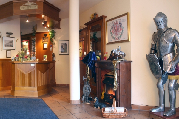 Hotel zur Burg (Burg Stargard)